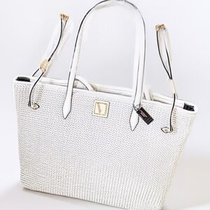 Nip luxury VS ivory faux raffia vegan gold tone v jumbo shoulder bag limited ed